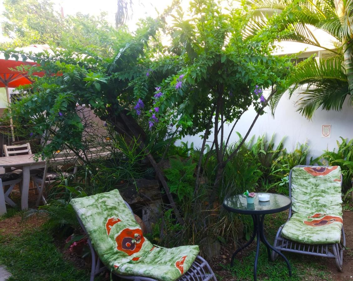 Acacia Inn Guesthouse Maputo Exteriör bild